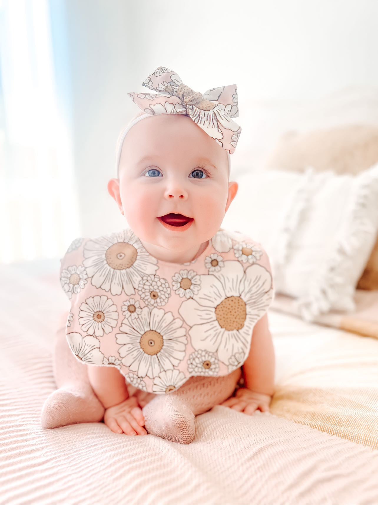 Adorable Baby Girl Bib, Scalloped Style Bib: Vintage Floral