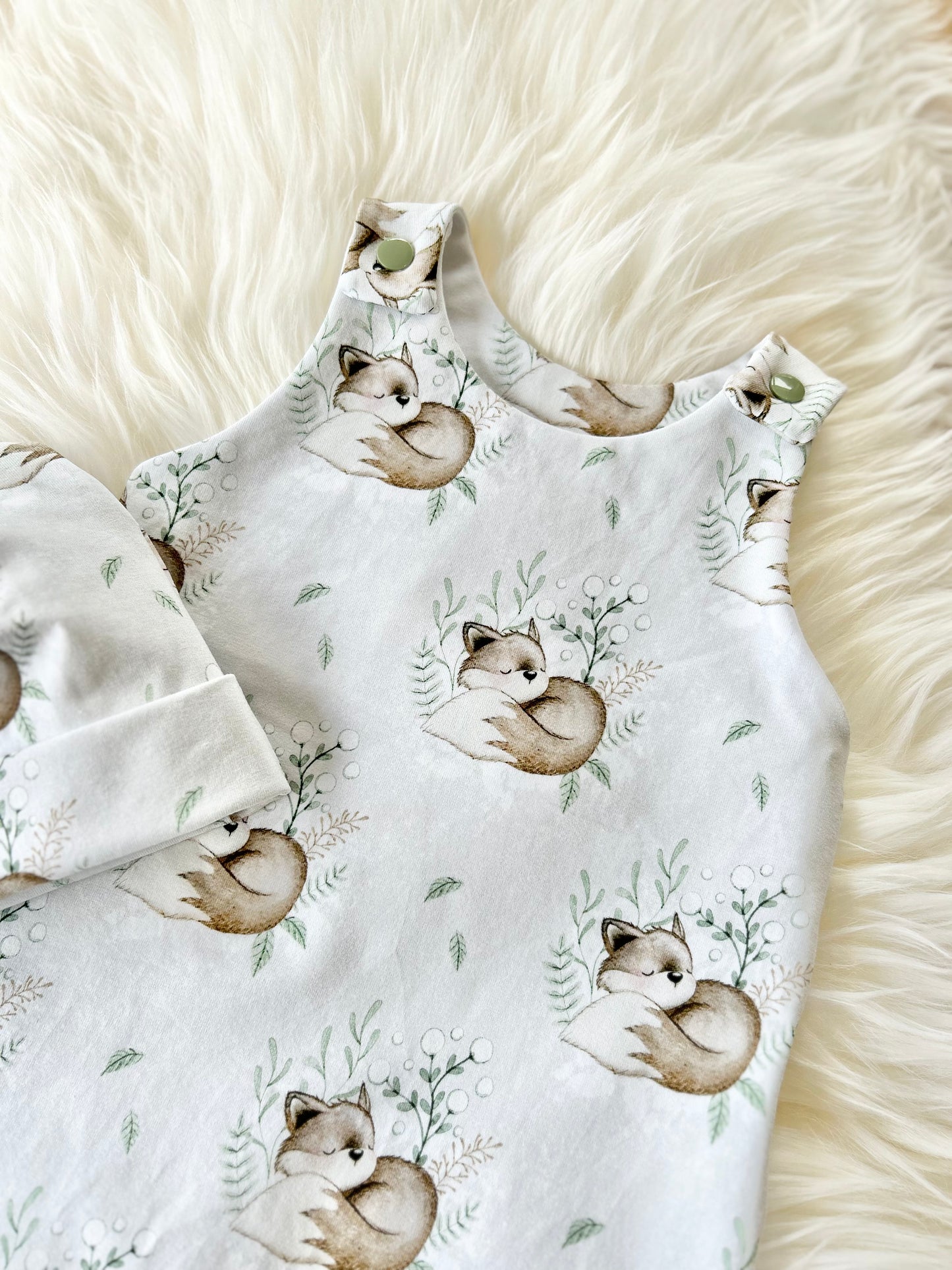 Harem romper: Fox