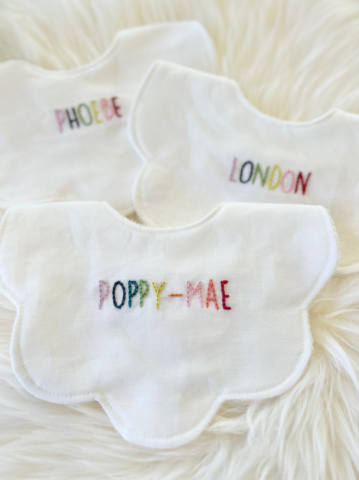 Adorable Personalised Baby Bib: White Cotton/Linen Scalloped Bib