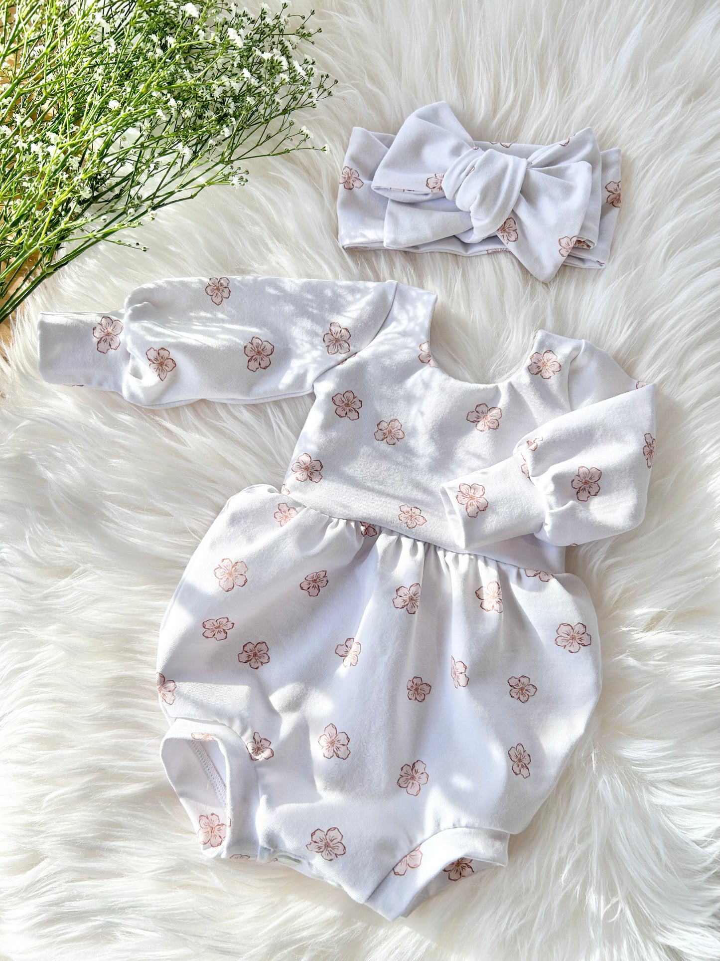 Brielle bubble romper-winter: Butterflowers