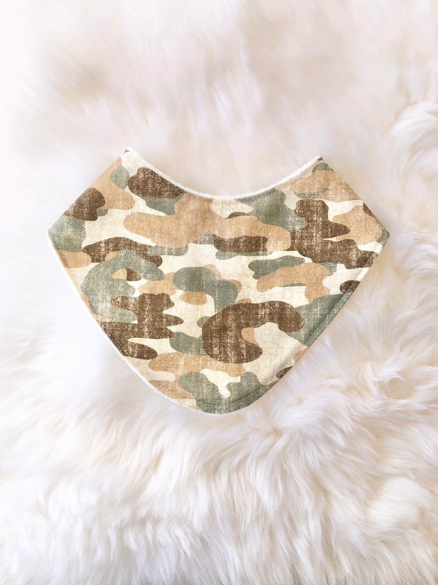 Gender Neutral Camouflage Bib - Cute Bandana Style for New Moms and Babies, Baby Shower Gift