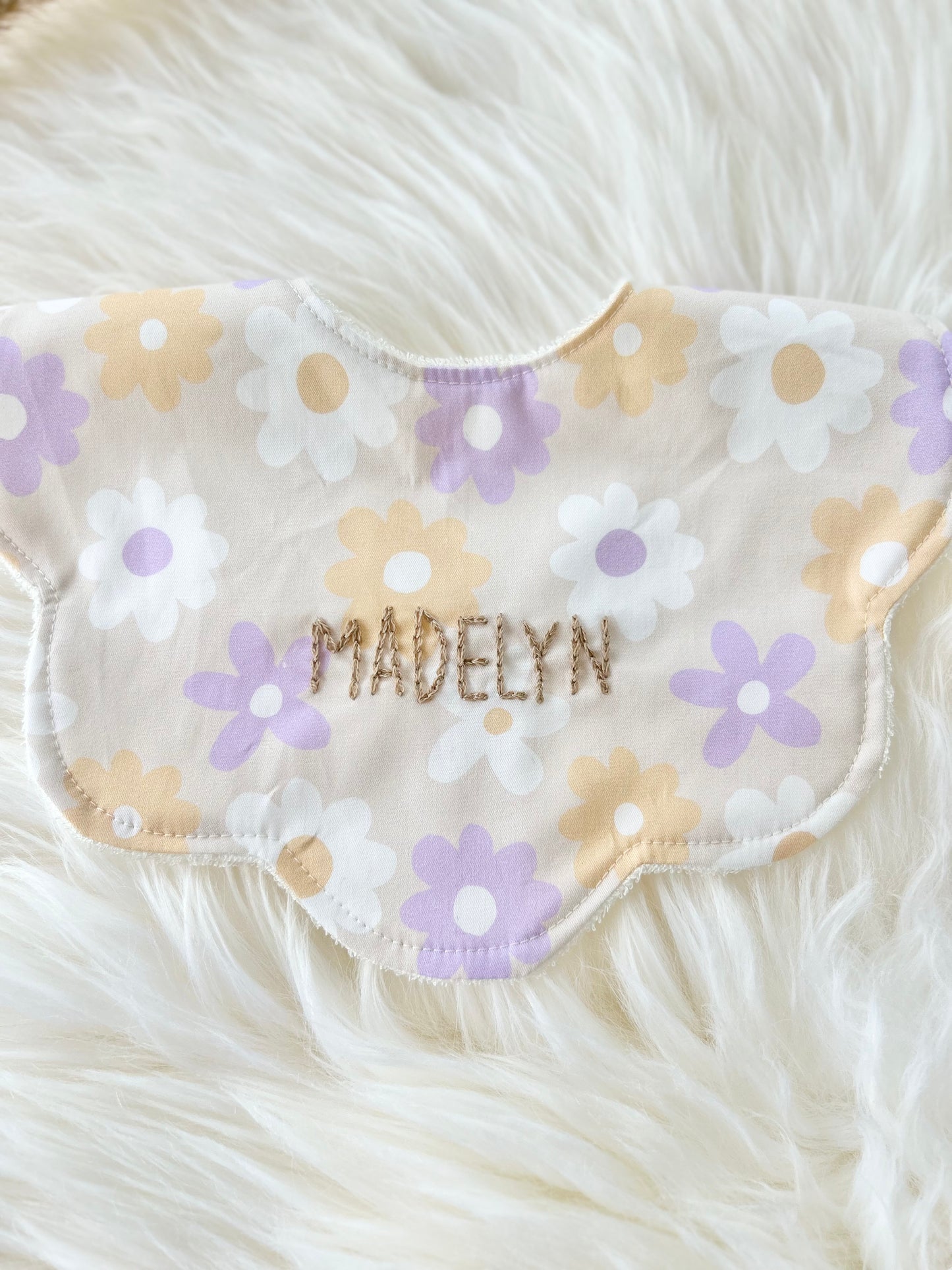 Adorable Personalised Baby Bib: Riley Scalloped Bib