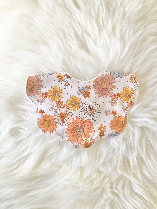 Adorable Baby Girl Bib, Scalloped Style Bib: Retro Sunflower